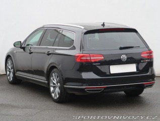 Volkswagen Ostatní modely Passat Highline 2.0 BiTDI 2015