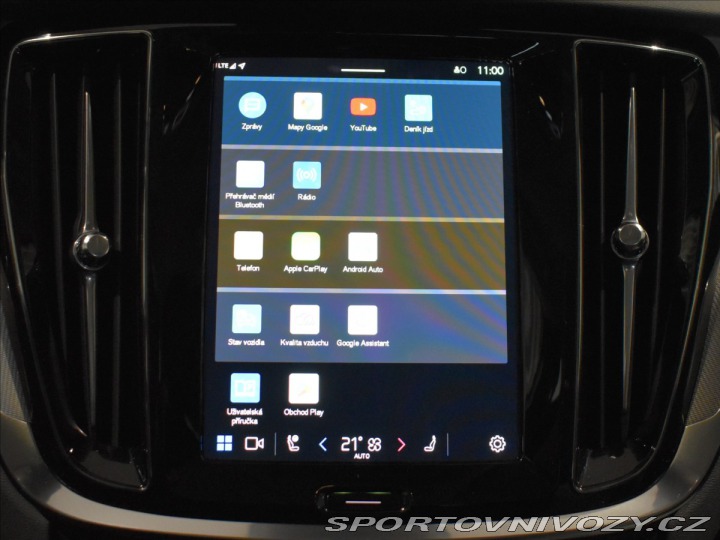 Volvo V60 2,0 T6 AWD Core 2025