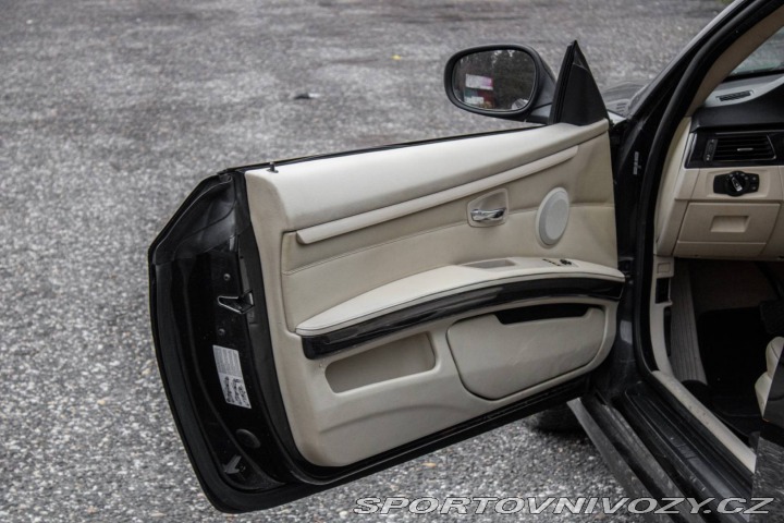 BMW 3 Coupé  320d E92 xDrive, 1 2010