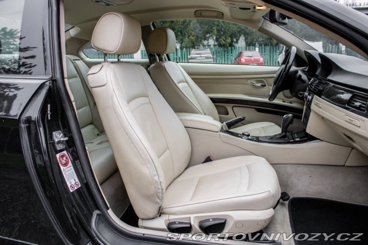 BMW 3 Coupé  320d E92 xDrive, 1 2010