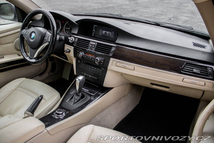 BMW 3 Coupé  320d E92 xDrive, 1 2010