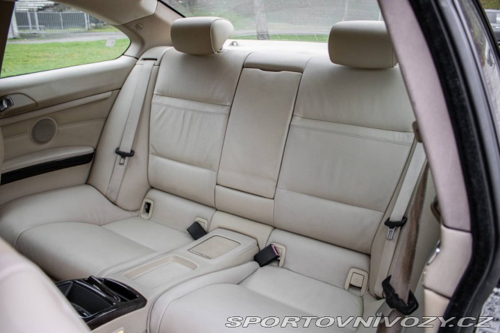 BMW 3 Coupé  320d E92 xDrive, 1 2010