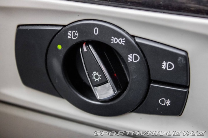 BMW 3 Coupé  320d E92 xDrive, 1 2010