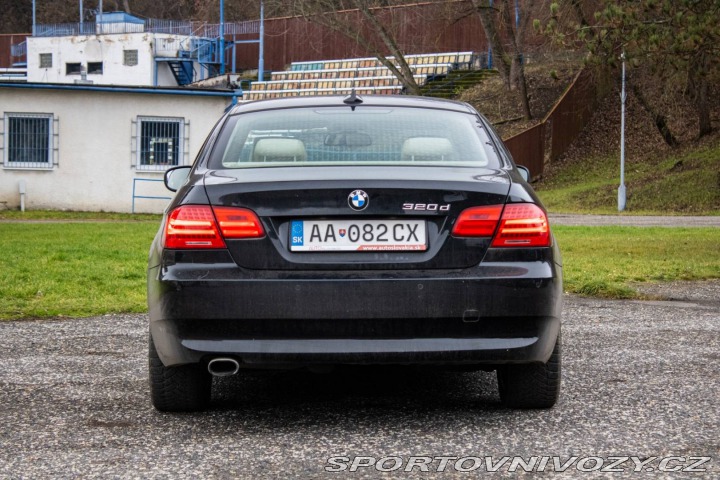 BMW 3 Coupé  320d E92 xDrive, 1 2010