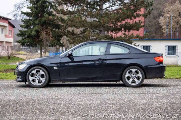 BMW 3 Coupé  320d E92 xDrive, 1 2010