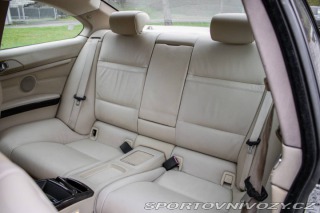 BMW 3 Coupé  320d E92 xDrive, 1 2010