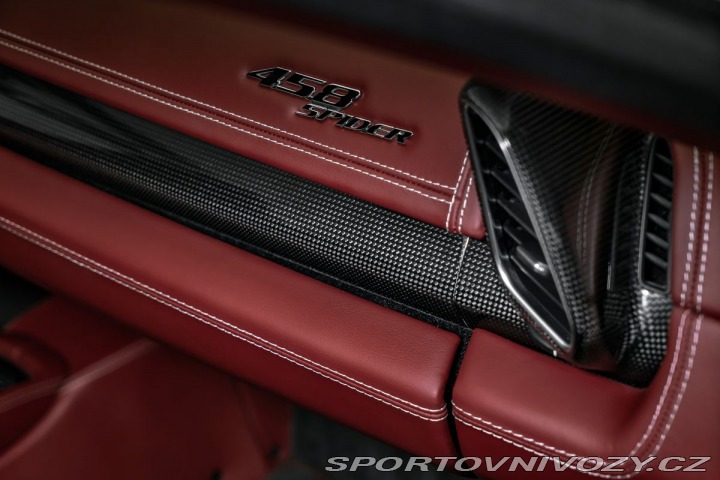 Ferrari 458 Spider 1800