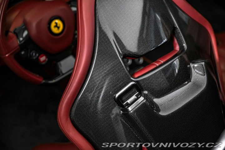 Ferrari 458 Spider 1800