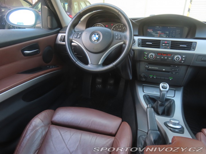 BMW 3 325 i 2005