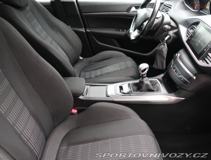 Peugeot 308 Allure 2.0 BlueHDi 2015