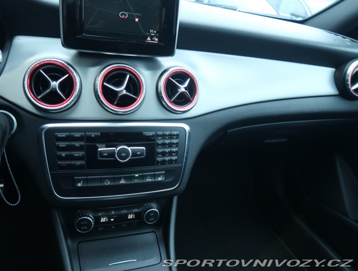 Mercedes-Benz CLA 220 CDI 2015