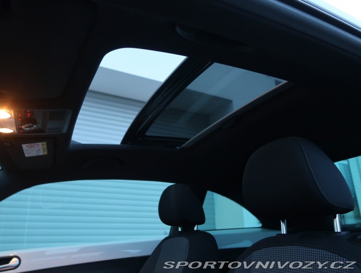 Volkswagen Beetle 1.4 TSI 2015