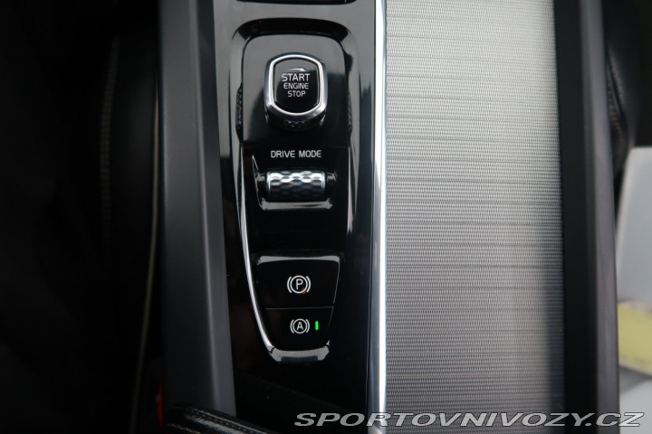 Volvo Ostatní modely XC60 R-Design D4 AWD Polestar 2018