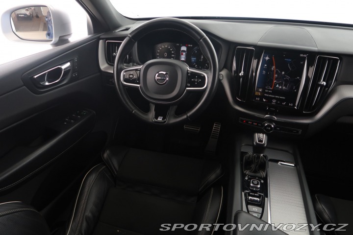 Volvo Ostatní modely XC60 R-Design D4 AWD Polestar 2018