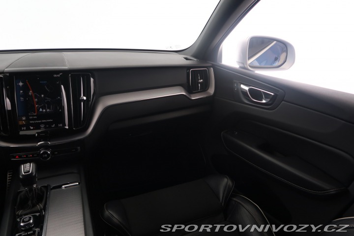 Volvo Ostatní modely XC60 R-Design D4 AWD Polestar 2018