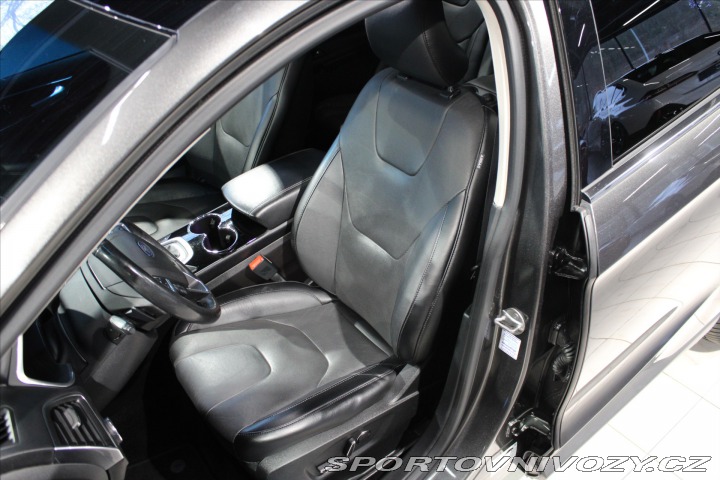 Ford Ostatní modely Edge TDCI AWD PS Titanium Pano 2018