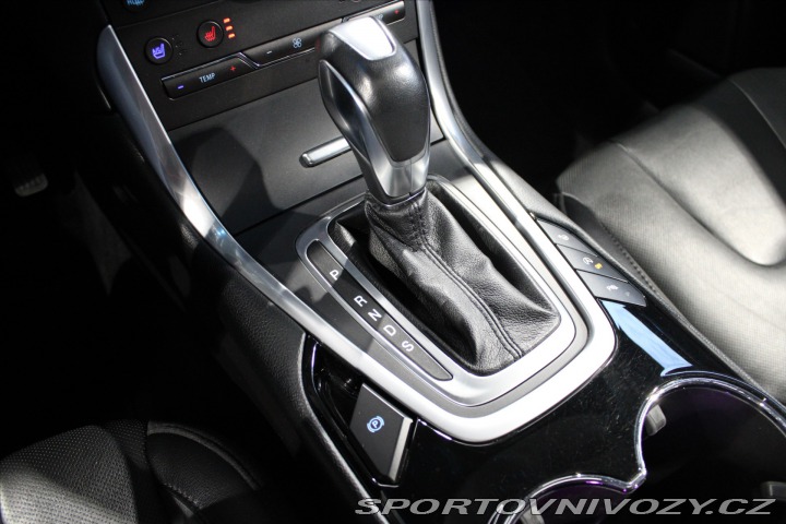 Ford Ostatní modely Edge TDCI AWD PS Titanium Pano 2018