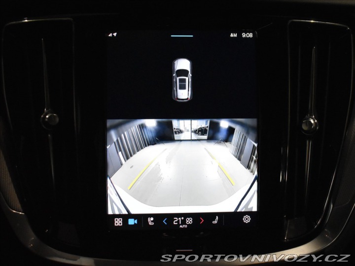 Volvo V60 T8 AWD PLUS BLIS,Bezklíč 2025