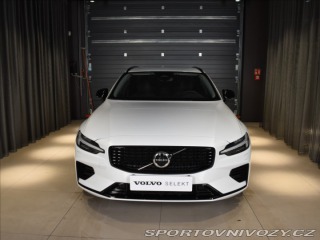 Volvo V60 T8 AWD PLUS BLIS,Bezklíč 2025