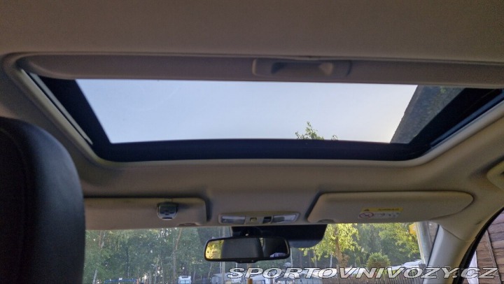 Mitsubishi Ostatní modely Outlander 2,3   4x4 2016