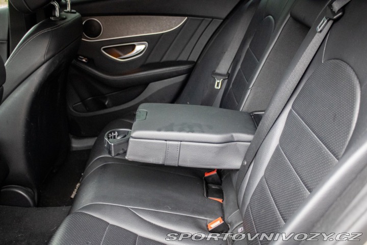 Mercedes-Benz C Kombi  220d 4MATIC AMG li 2018