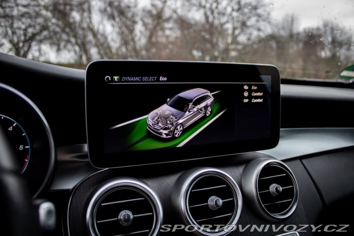 Mercedes-Benz C Kombi  220d 4MATIC AMG li 2018