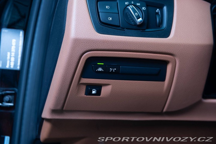 BMW 3 330e 135kW A/T8 2018