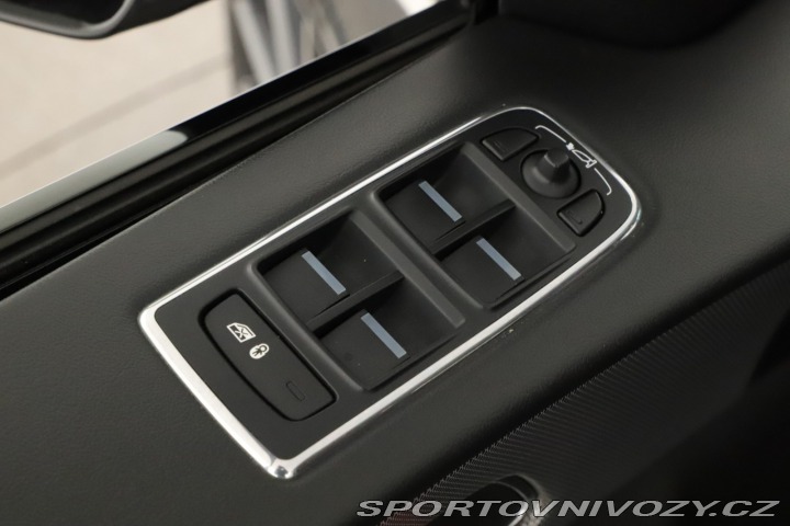 Jaguar F-Pace 30d AWD 2016