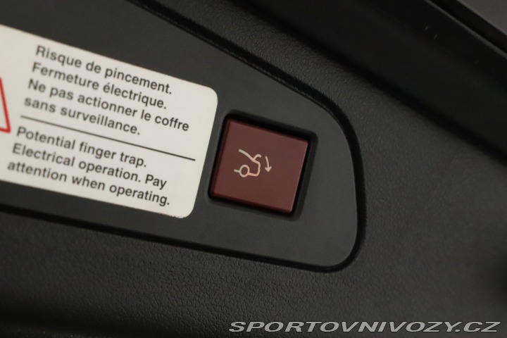 Peugeot 508 HYbrid4 RXH 2015