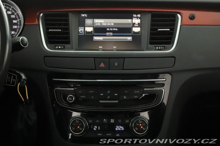 Peugeot 508 HYbrid4 RXH 2015