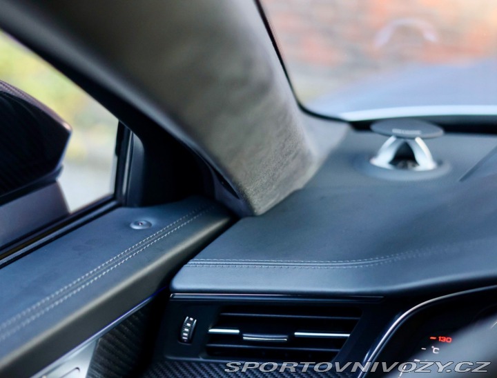 Audi RS6 Avant  4.0 TFSI V8 Quattr 2022