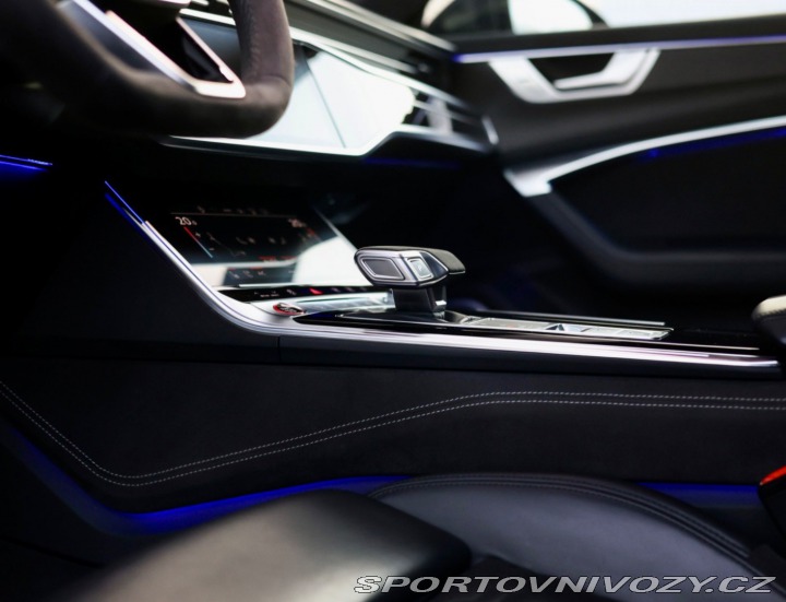 Audi RS6 Avant  4.0 TFSI V8 Quattr 2022