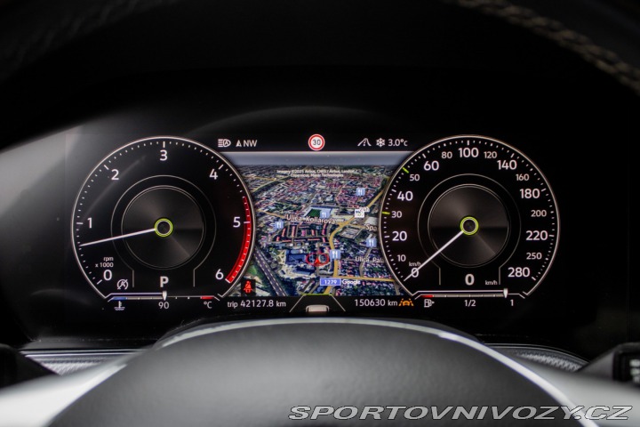 Volkswagen Ostatní modely Touareg  3.0 V6 TDI SCR R-Line / 2019