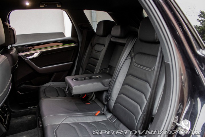 Volkswagen Ostatní modely Touareg  3.0 V6 TDI SCR R-Line / 2019