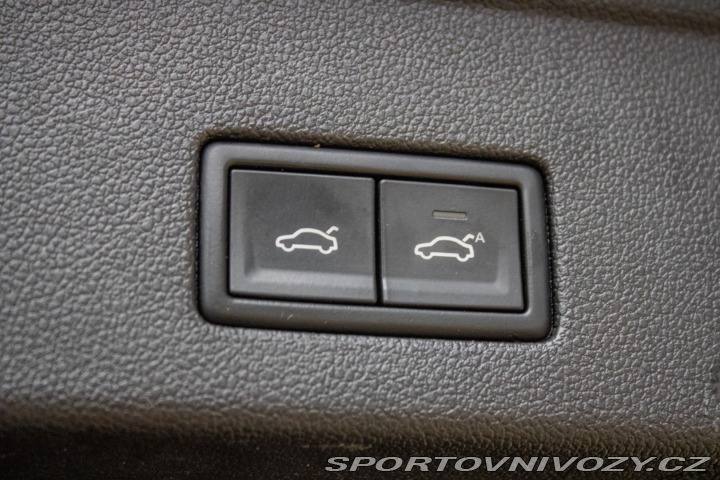 Volkswagen Ostatní modely Touareg  3.0 V6 TDI SCR R-Line / 2019