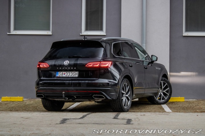 Volkswagen Ostatní modely Touareg  3.0 V6 TDI SCR R-Line / 2019