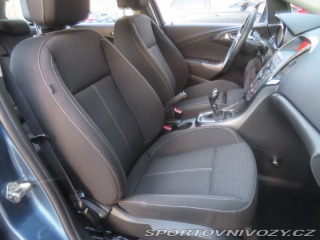 Opel Astra 2.0 CDTI 2013