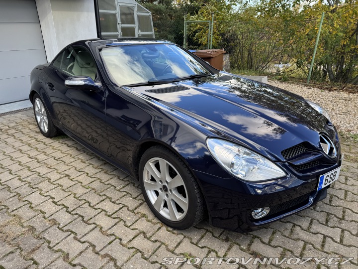 Mercedes-Benz SLK  2005