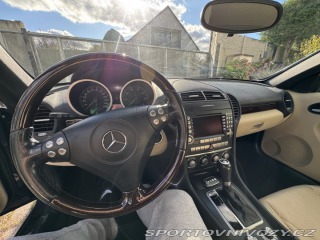 Mercedes-Benz SLK  2005