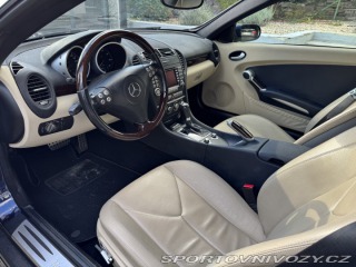 Mercedes-Benz SLK  2005