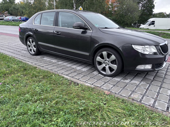 Škoda Superb Superb 3,6 2008