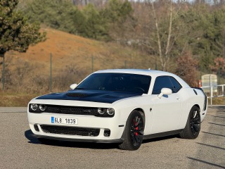Dodge Challenger Hellcat, 6,2 V8, Manuál