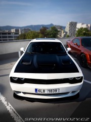 Dodge Challenger Hellcat, 6,2 V8, Manuál 2016
