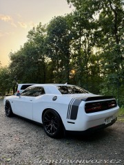 Dodge Challenger Hellcat, 6,2 V8, Manuál 2016