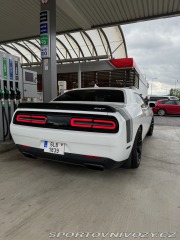 Dodge Challenger Hellcat, 6,2 V8, Manuál 2016