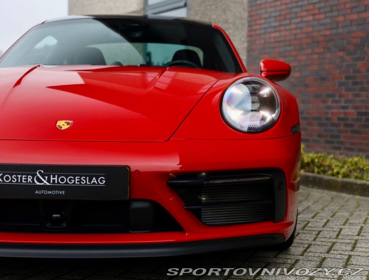 Porsche 911 992 Carrera 4 GTS | PDCC 2023