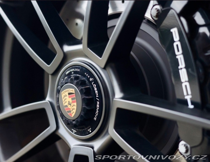 Porsche 911 992 Carrera 4 GTS | PDCC 2023