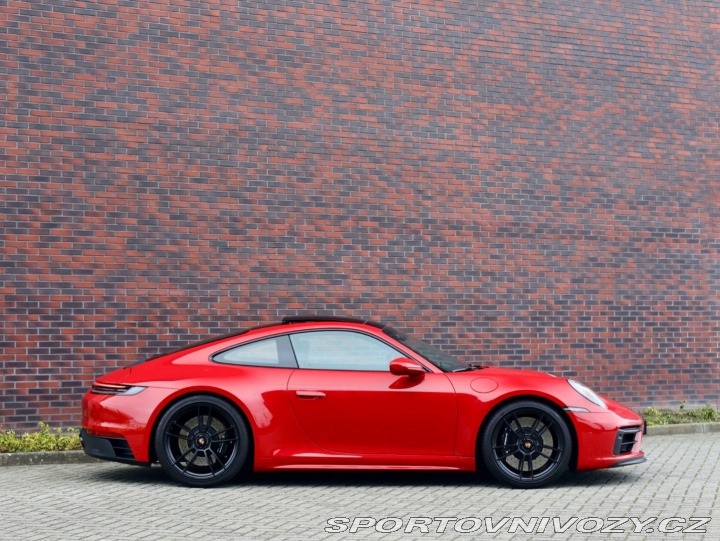 Porsche 911 992 Carrera 4 GTS | PDCC 2023