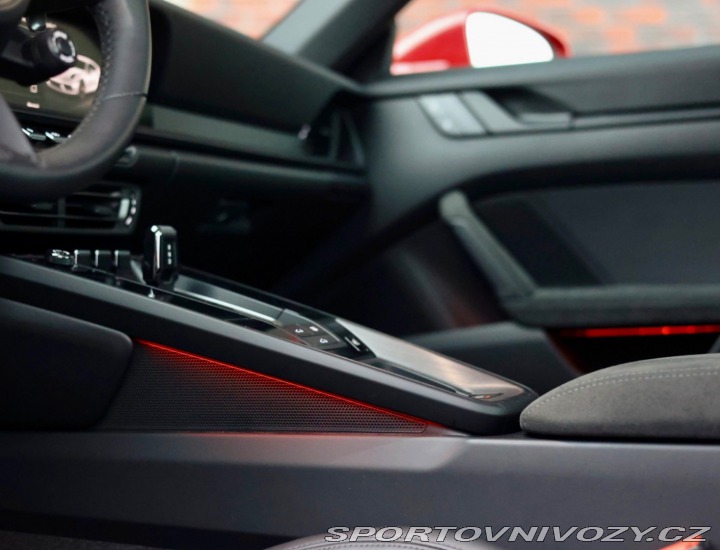 Porsche 911 992 Carrera 4 GTS | PDCC 2023