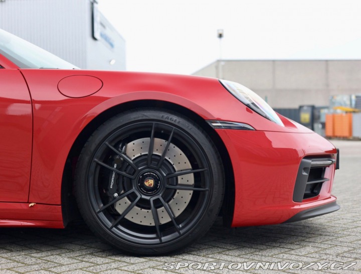 Porsche 911 992 Carrera 4 GTS | PDCC 2023